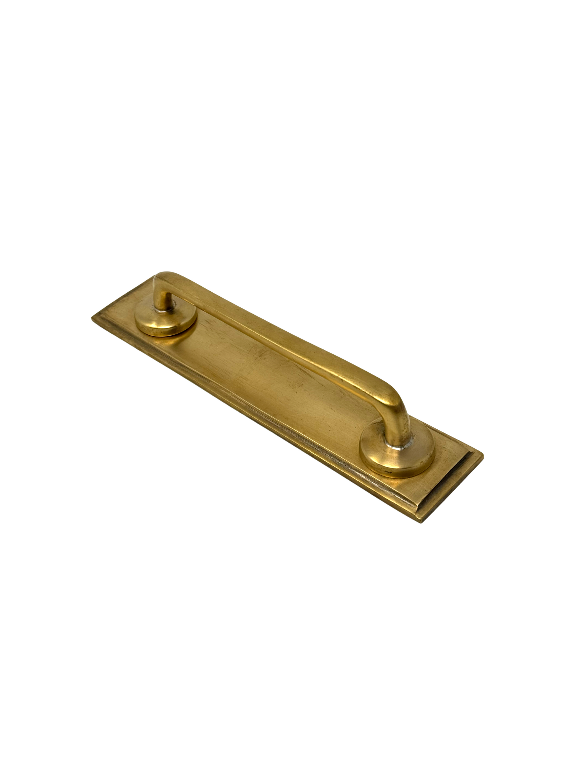 Pebble Point Cabinet Handle