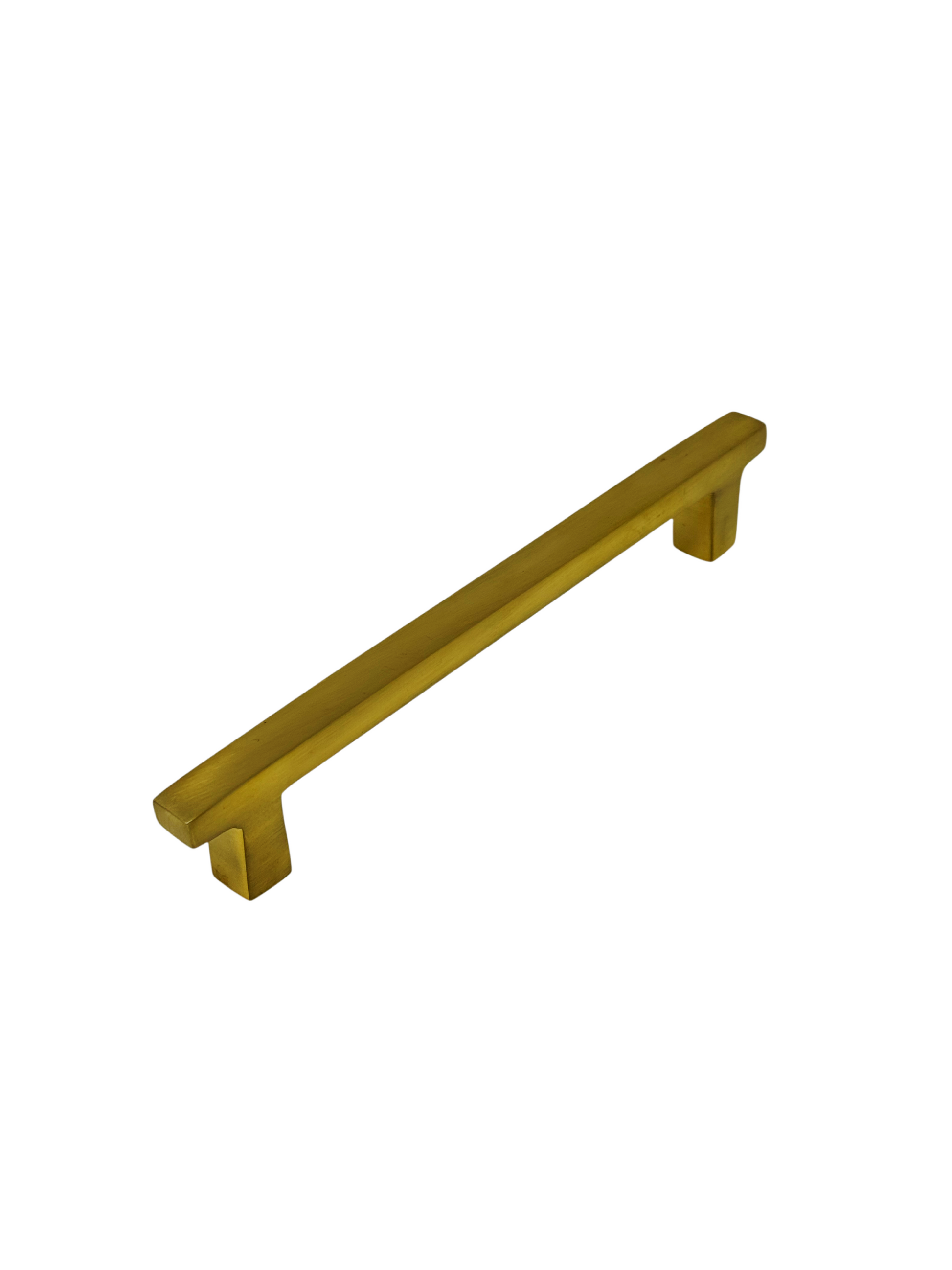 Tamarac Cabinet Handle